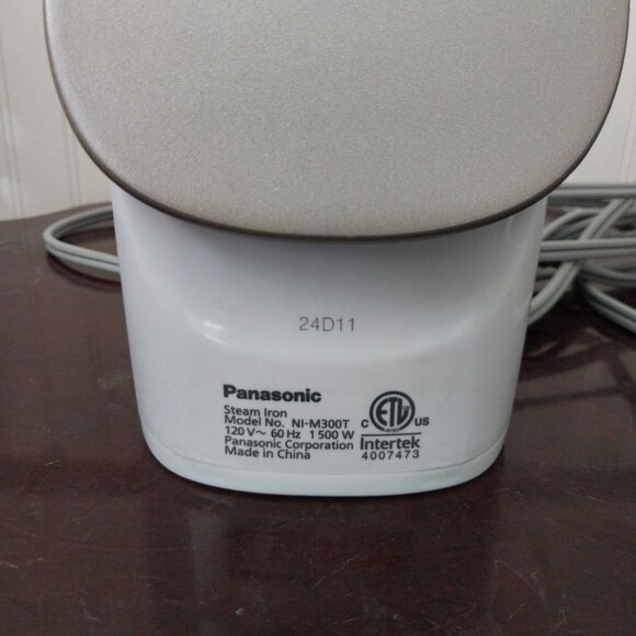 Panasonic 1500W Advanced Titanium Coated Sole Plate Vertical Steam/Dry Iron - Picture 14 of 15